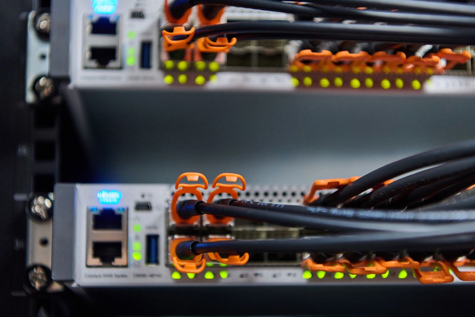 Equipos de red de alta tecnología